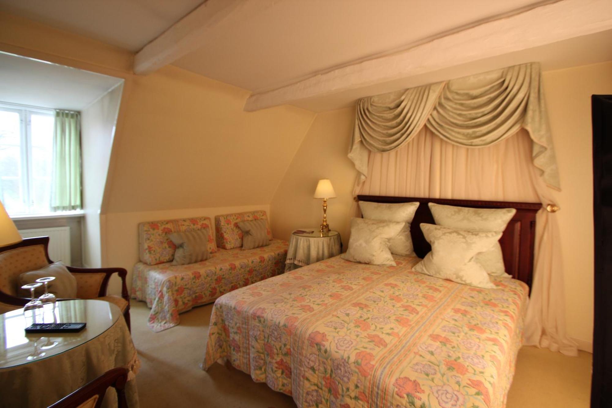 Store Restrup Manor House Номер фото