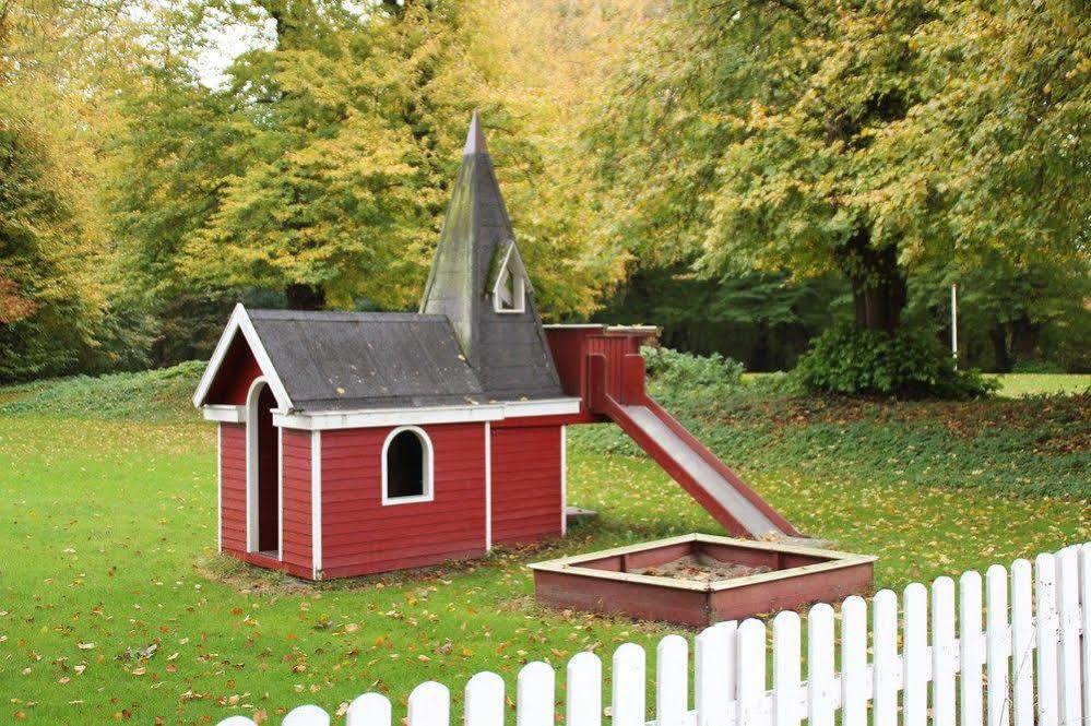 Store Restrup Manor House Экстерьер фото